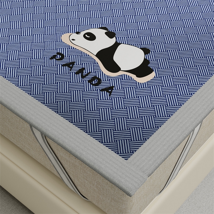 91家纺网 家纺一手货源 找家纺 叠派家纺  2025新款5A抗菌A类冰丝凉席-饼干花熊猫款 熊猫-蓝色