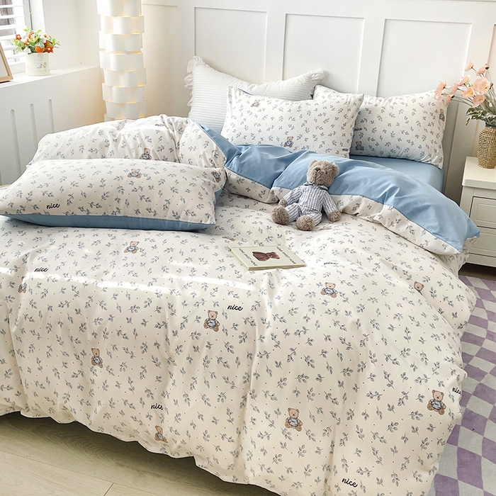 91家纺网 家纺一手货源 找家纺 汣沐生活 2025新款针织棉印花款四件套 小熊山茶