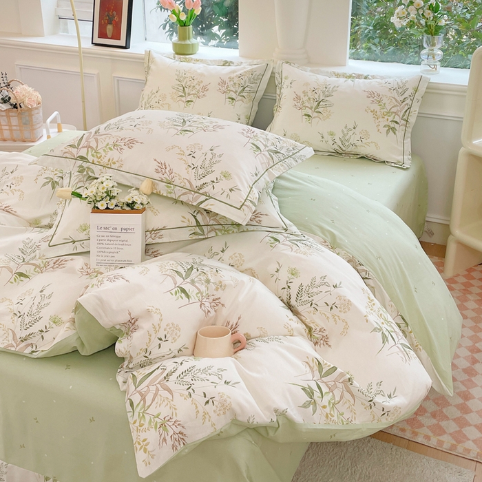 91家纺网 家纺一手货源 找家纺 铭博家纺 新款直播爆款网红全棉四件套13070印花吊边一字绣纯棉被套工艺款 仙语草玲