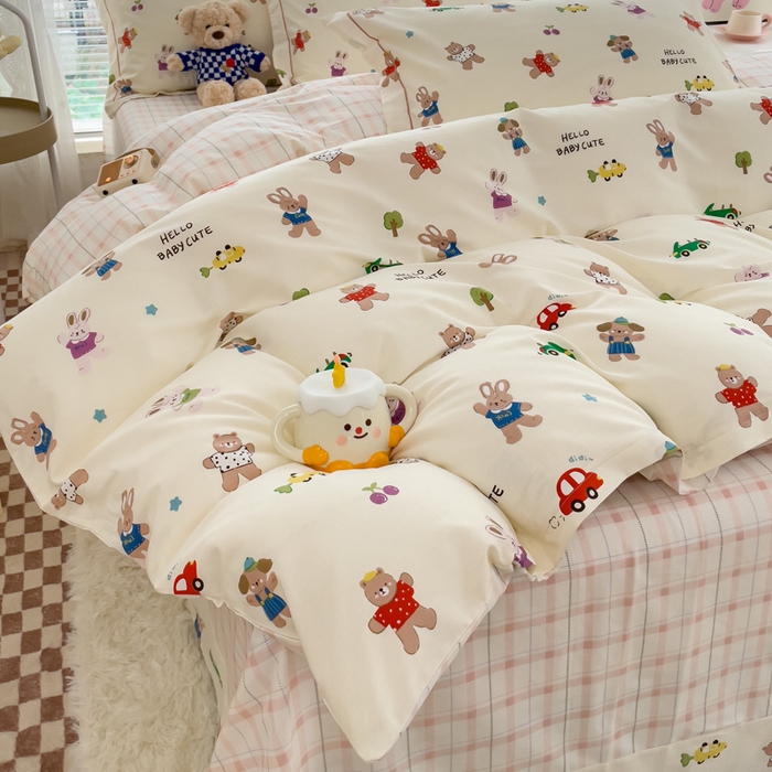 91家纺网 家纺一手货源 找家纺 铭博家纺 新款直播爆款网红全棉四件套13070印花吊边一字绣纯棉被套工艺款 森林精岛