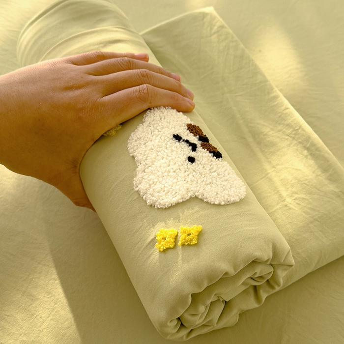 91家纺网 家纺一手货源 找家纺 曼谷家纺 2025新款软糯毛巾绣水洗棉床单床笠枕套纯色床单床笠枕套单品 小白云-豆绿