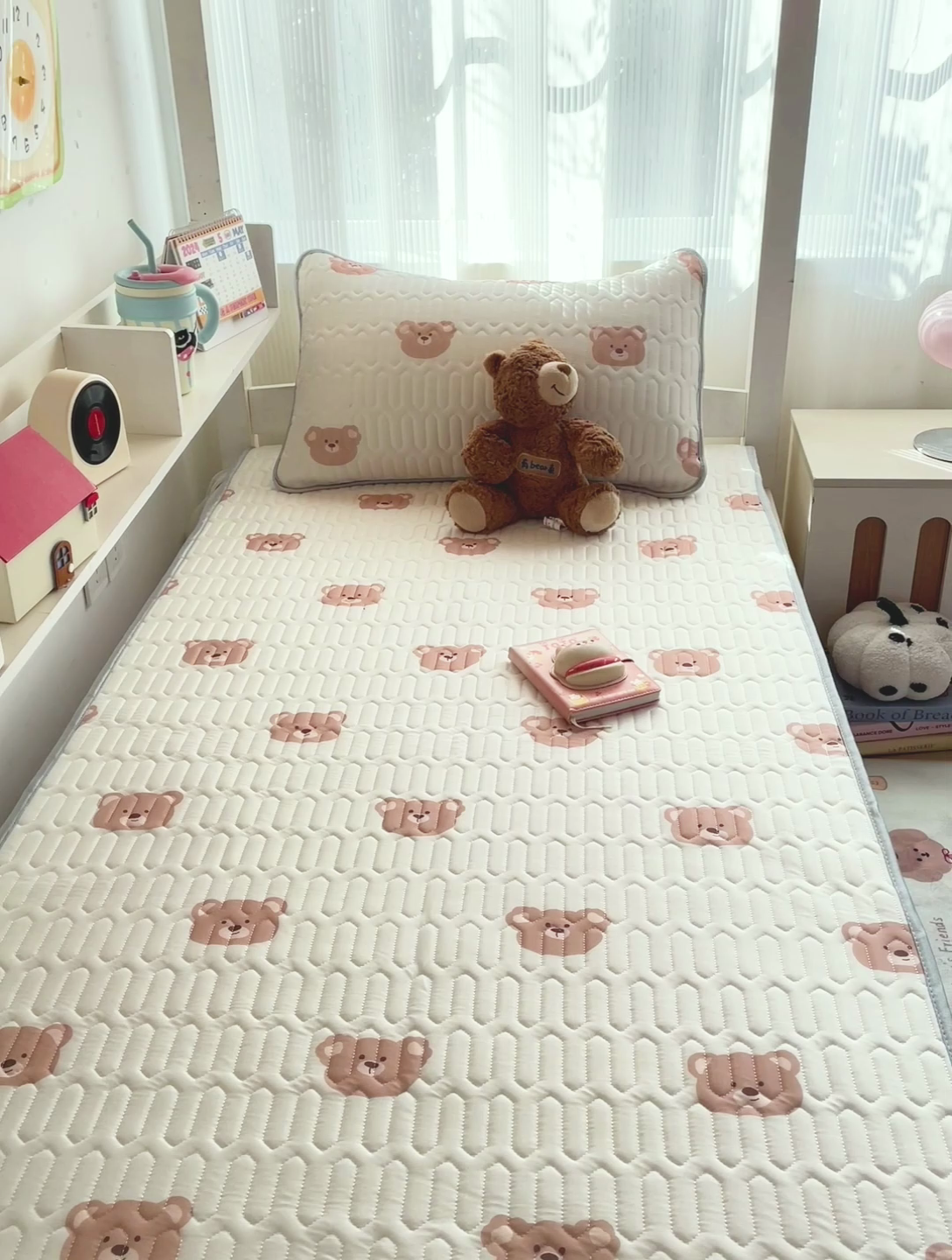 91家纺网 家纺一手货源 找家纺 富馨莱 2025新款A类凉感丝空气纤维凉席学生款 无敌小熊