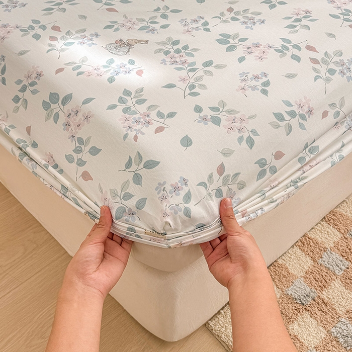 91家纺网 家纺一手货源 找家纺 2025新款12868全棉套件单品系列二单床笠 温暖思绪