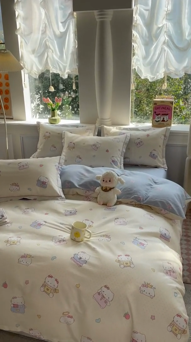 91家纺网 家纺一手货源 找家纺 铭博家纺 新款直播爆款网红全棉四件套13070印花吊边一字绣纯棉被套工艺款 花辰绒影