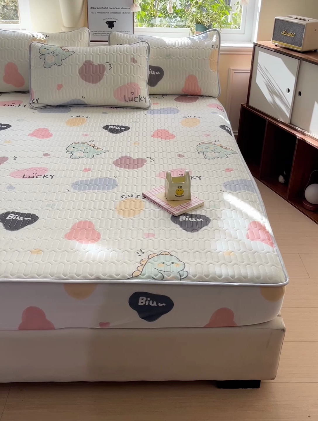 91家纺网 家纺一手货源 找家纺 富馨莱 2025新款A类凉感丝空气纤维凉席床笠款 萌萌龙