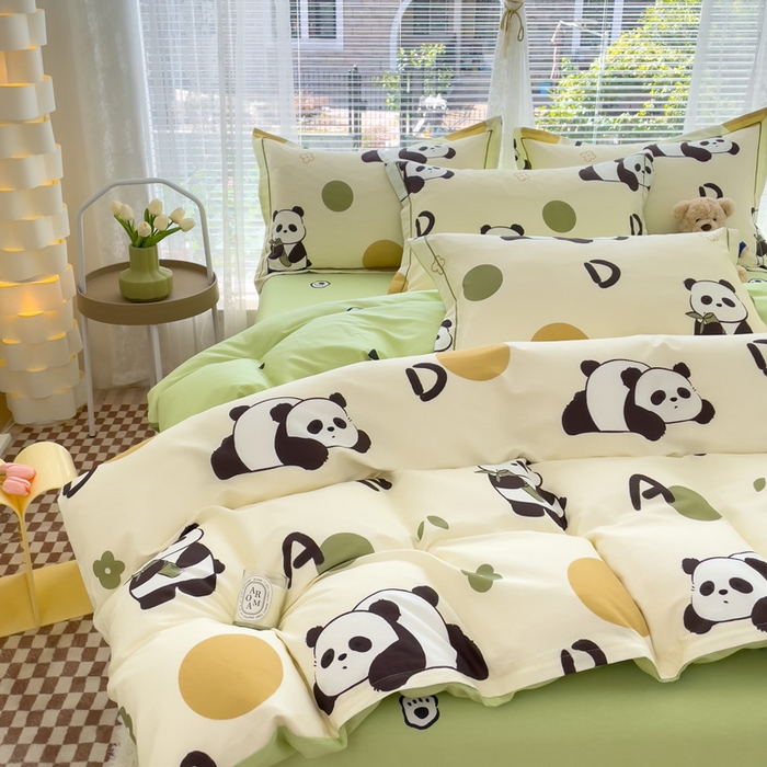 91家纺网 家纺一手货源 找家纺 铭博家纺 新款直播爆款网红全棉四件套13070印花吊边一字绣纯棉被套工艺款 呆萌熊猫