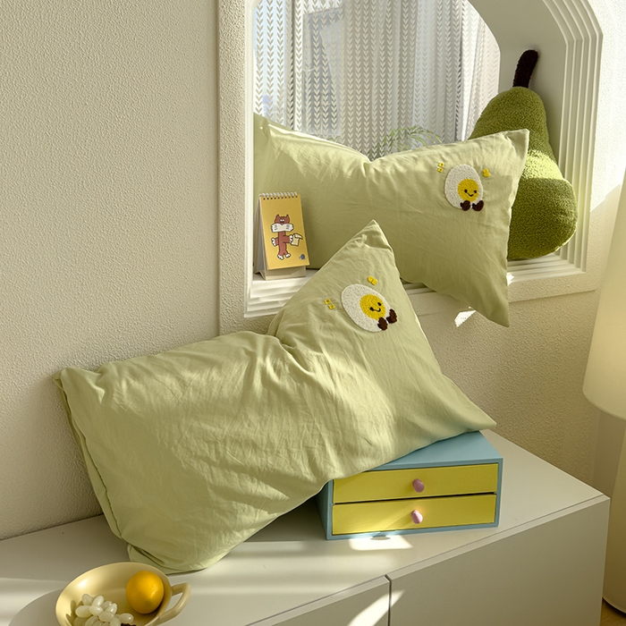 91家纺网 家纺一手货源 找家纺 曼谷家纺 2025新款软糯毛巾绣水洗棉床单床笠枕套纯色床单床笠枕套单品 荷包蛋-豆绿