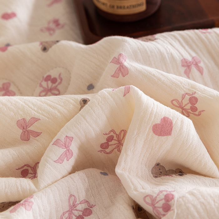 91家纺网 家纺一手货源 找家纺 吾诺 2025新建全棉印花泡泡双层纱大豆夏被子被芯全棉夏被四件套夏凉被空调被 粉小熊