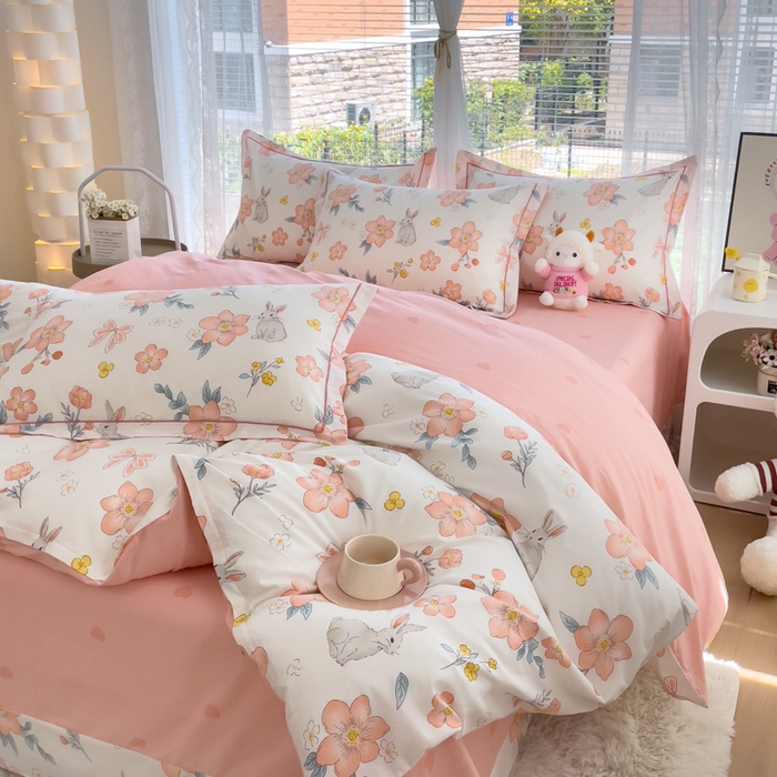 91家纺网 家纺一手货源 找家纺 铭博家纺 新款直播爆款网红全棉四件套13070印花吊边一字绣纯棉被套工艺款 兔语馨香