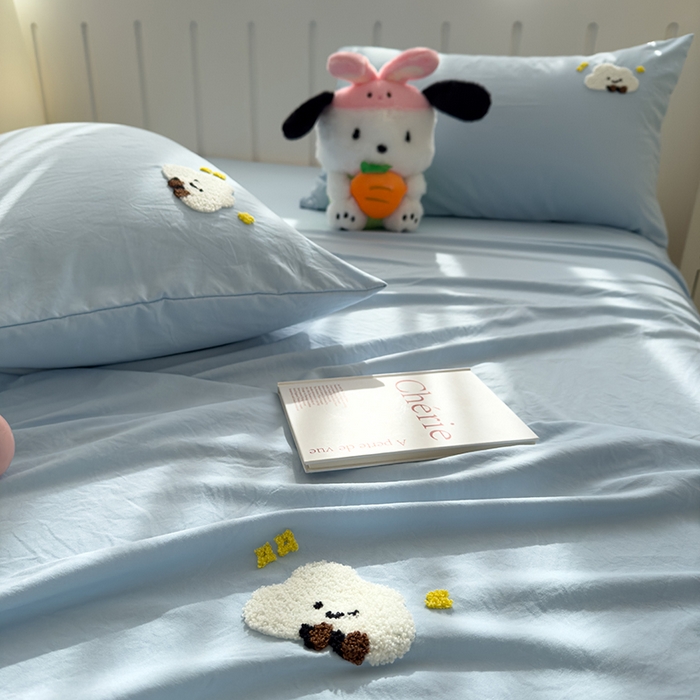 91家纺网 家纺一手货源 找家纺 曼谷家纺 2025新款软糯毛巾绣水洗棉床单床笠枕套纯色床单床笠枕套单品 小白云-天蓝