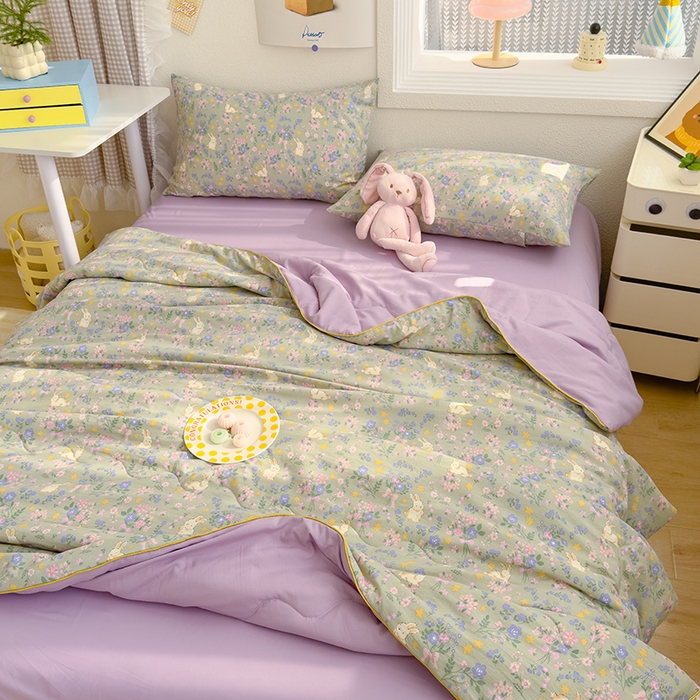 91家纺网 家纺一手货源 找家纺 太阳树家纺 2025新款A类母婴级双层纱大豆被大豆纤维夏被 花园兔