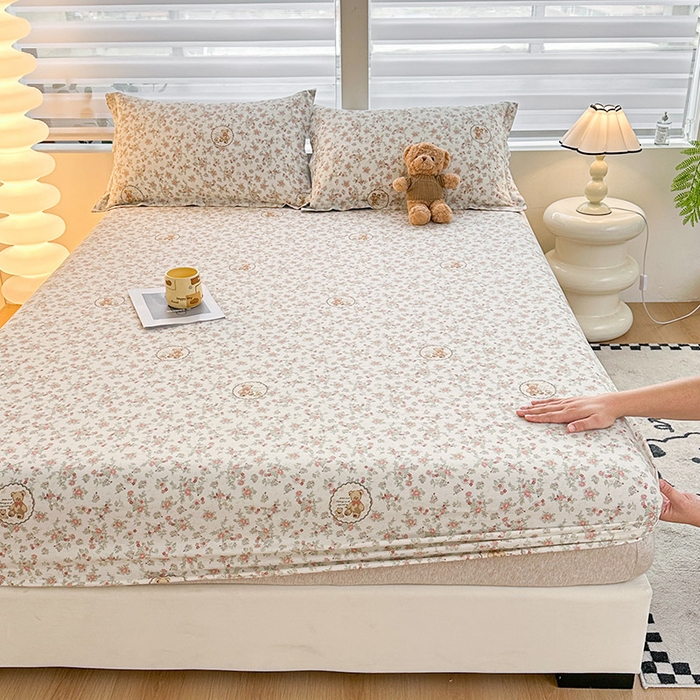 91家纺网 家纺一手货源 找家纺 2025新款12868全棉套件单品系列二单床笠 清茶小熊-米