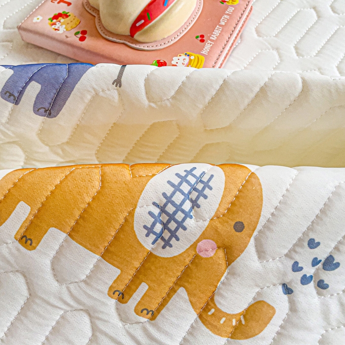 91家纺网 家纺一手货源 找家纺 富馨莱 2025新款A类凉感丝空气纤维凉席学生款 可爱小像