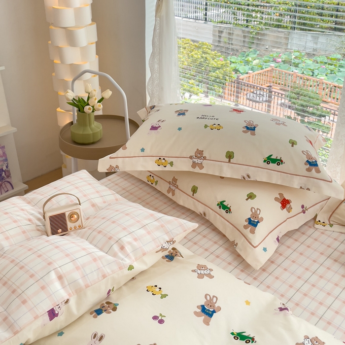 91家纺网 家纺一手货源 找家纺 铭博家纺 新款直播爆款网红全棉四件套13070印花吊边一字绣纯棉被套工艺款 森林精岛