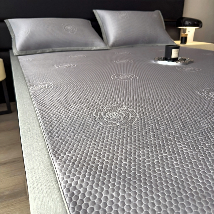 91家纺网 家纺一手货源 找家纺 欧邦 2025新款A类3D立体提花冰豆豆凉席 冰豆豆-高级灰