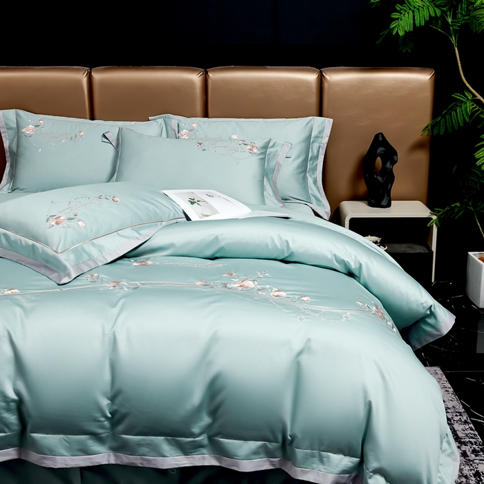 91家纺网 家纺一手货源 找家纺 U品汇 2025新品120支60s双股贡缎长绒棉重工刺绣花纯棉全棉四件套 蔷薇恋人-晴空兰