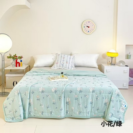 91家纺网 家纺一手货源 找家纺 悦织湾家纺2025新款冰丝冰激凌夏被 小花-绿