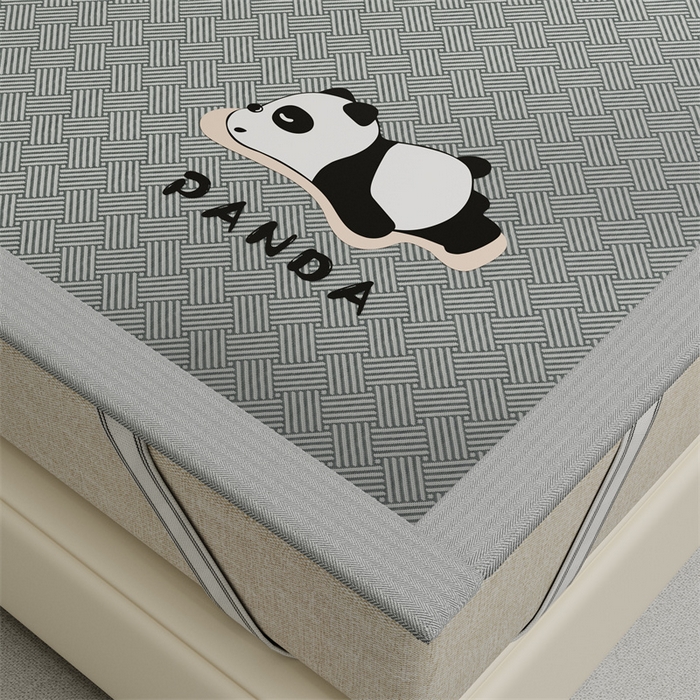 91家纺网 家纺一手货源 找家纺 叠派家纺  2025新款5A抗菌A类冰丝凉席-饼干花熊猫款 熊猫-灰色