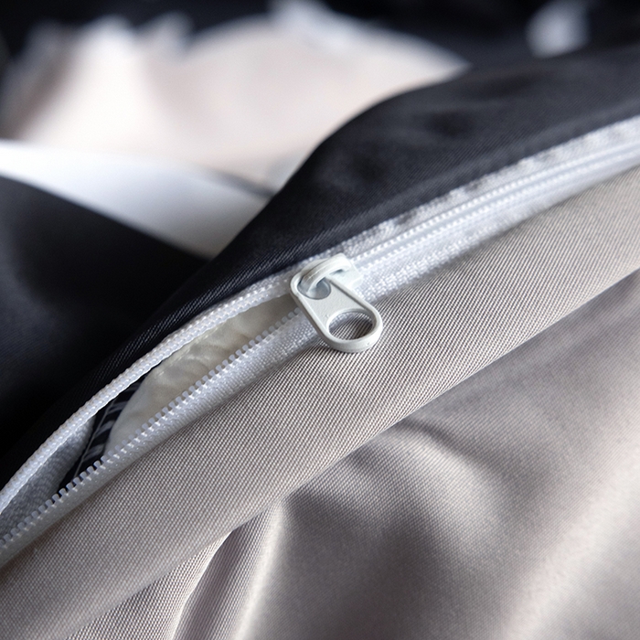 91家纺网 家纺一手货源 找家纺 2025新款水洗真丝数码印花四件套 棋盘兔