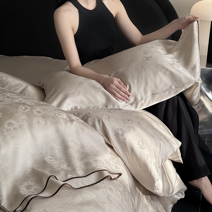 91家纺网 家纺一手货源 找家纺 鹿班家居 2025夏季60S莱赛尔提花系列漫月白茶四件套【标准会员-20】 香槟