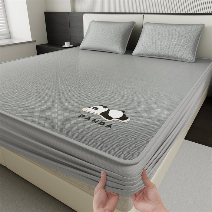 91家纺网 家纺一手货源 找家纺 叠派家纺  2025新款5A抗菌A类冰丝凉席-饼干花熊猫款 床笠-熊猫-灰色