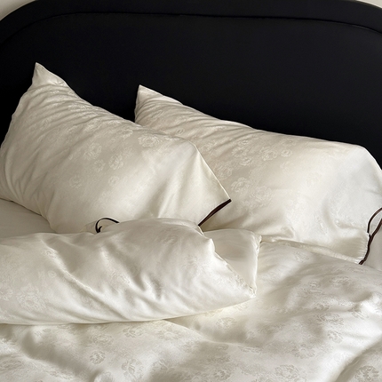 鹿班家居 2025夏季60S莱赛尔提花系列漫月白茶四件套【标准会员-20】 白色