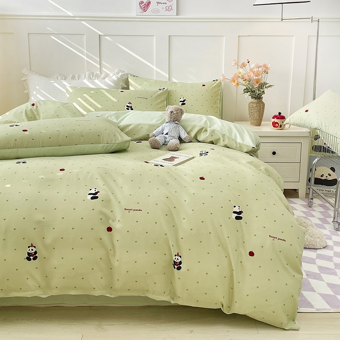 91家纺网 家纺一手货源 找家纺 汣沐生活 2025新款针织棉印花款四件套 熊猫滚滚-绿