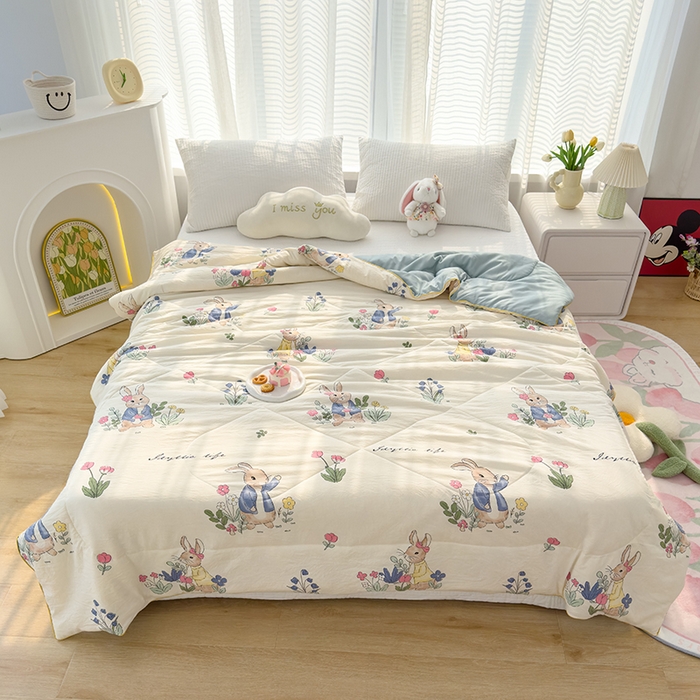 91家纺网 家纺一手货源 找家纺 太阳树家纺 2025新款A类母婴级双层纱大豆被大豆纤维夏被 兔sweet