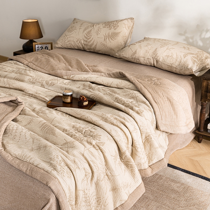 91家纺网 家纺一手货源 找家纺 吾诺 2025新建全棉印花泡泡双层纱大豆夏被子被芯全棉夏被四件套夏凉被空调被 锦素