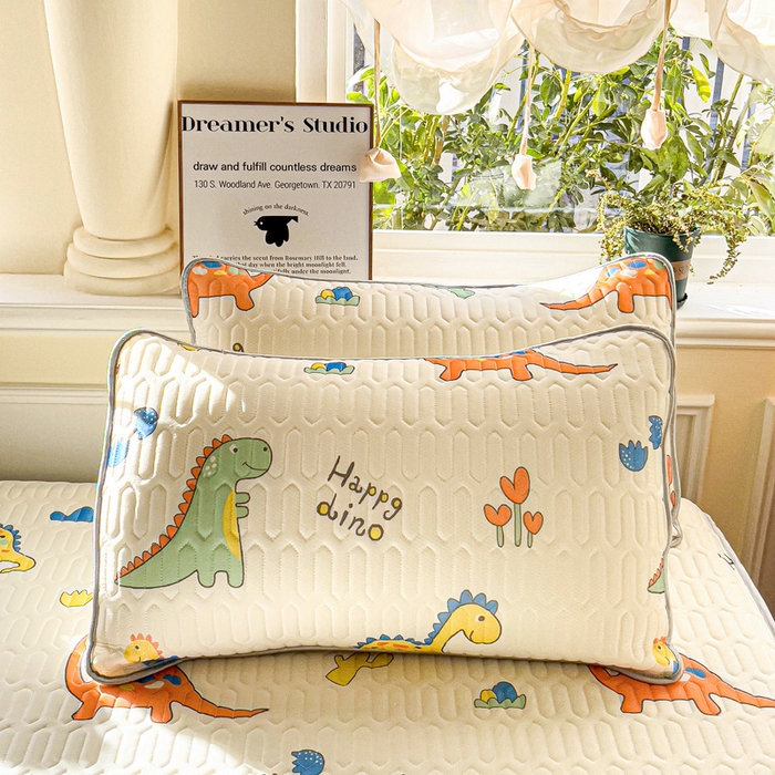 91家纺网 家纺一手货源 找家纺 富馨莱 2025新款A类凉感丝空气纤维凉席床笠款 小恐龙