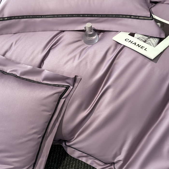 91家纺网 家纺一手货源 找家纺 魅都 2025新款100支长绒棉简约织带轻奢风四件套-罗伊 香芋紫