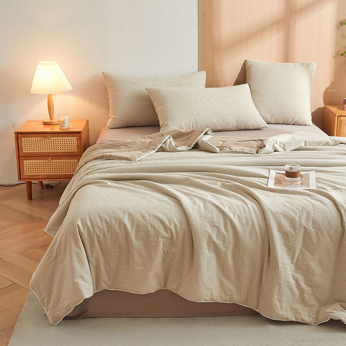 91家纺网 家纺一手货源 找家纺 金喜2025 新款全棉夏被四件套色织水洗棉夏被夏凉被春秋被冬被四件套-羽丝棉被四件套系列 夏末蓝