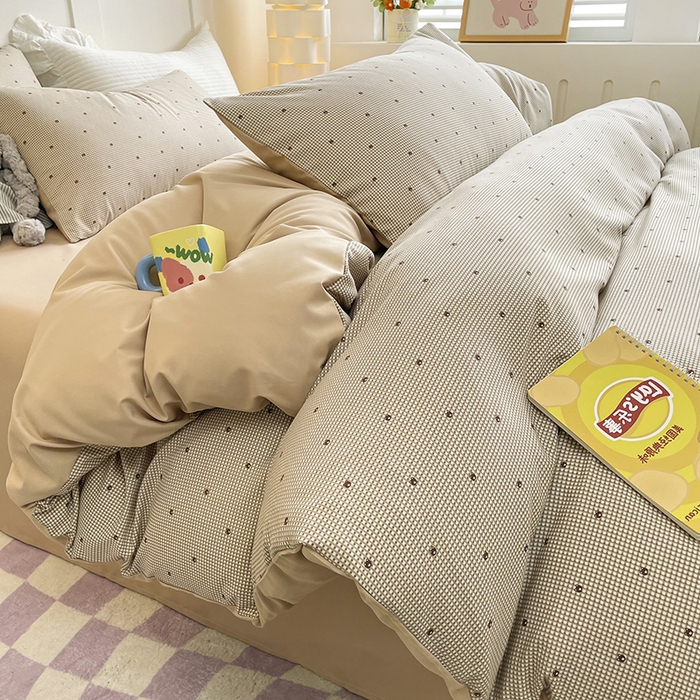 91家纺网 家纺一手货源 找家纺 汣沐生活 2025新款针织棉印花款四件套 摩卡小熊