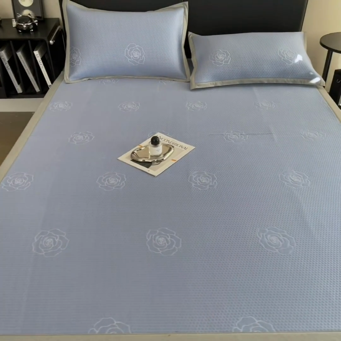 91家纺网 家纺一手货源 找家纺 欧邦 2025新款A类3D立体提花冰豆豆凉席 冰豆豆-蓝灰