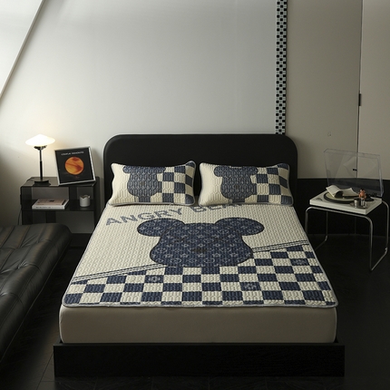 91家纺网 家纺一手货源 找家纺 圣比熊 2025新款大版印花纯色0.5乳胶凉席床笠款床裙款凉席三件套 床单款-蓝熊