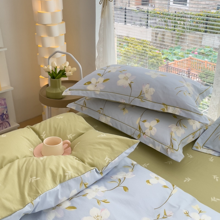 91家纺网 家纺一手货源 找家纺 铭博家纺 新款直播爆款网红全棉四件套13070印花吊边一字绣纯棉被套工艺款 元气晶冻