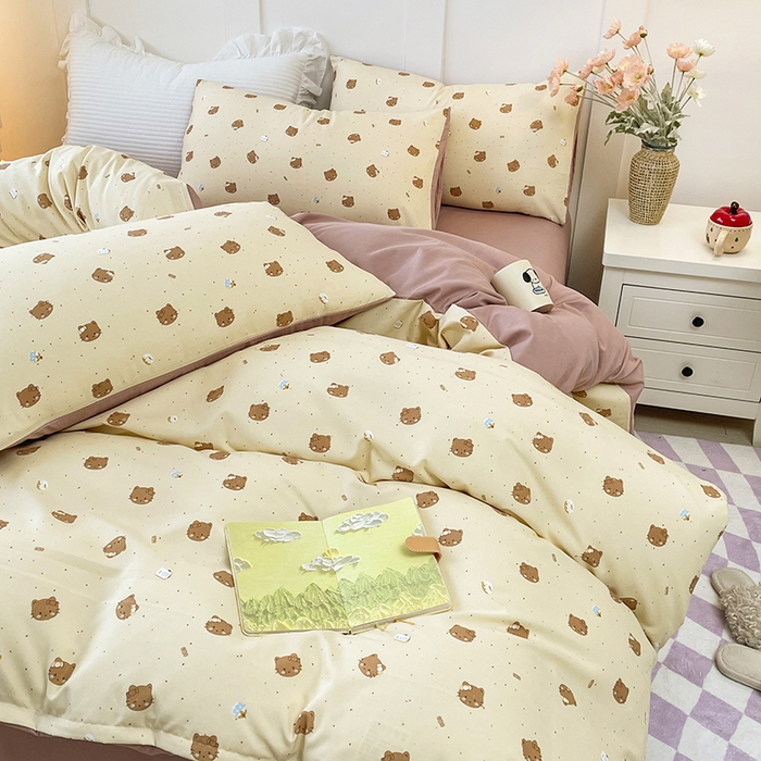 91家纺网 家纺一手货源 找家纺 汣沐生活 2025新款针织棉印花款四件套 曲奇小猫