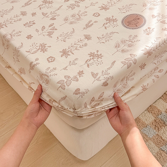 91家纺网 家纺一手货源 找家纺 2025新款12868全棉套件单品系列二单床笠 烟染秋色