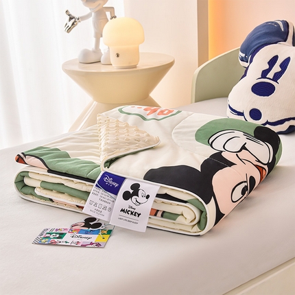 91家纺网 家纺一手货源 找家纺 嗨生活 嗨生活 2025年迪士尼凉感丝冰豆豆被 夏被 夏凉被 儿童夏被 幼儿园夏被 直播首选 快乐米奇