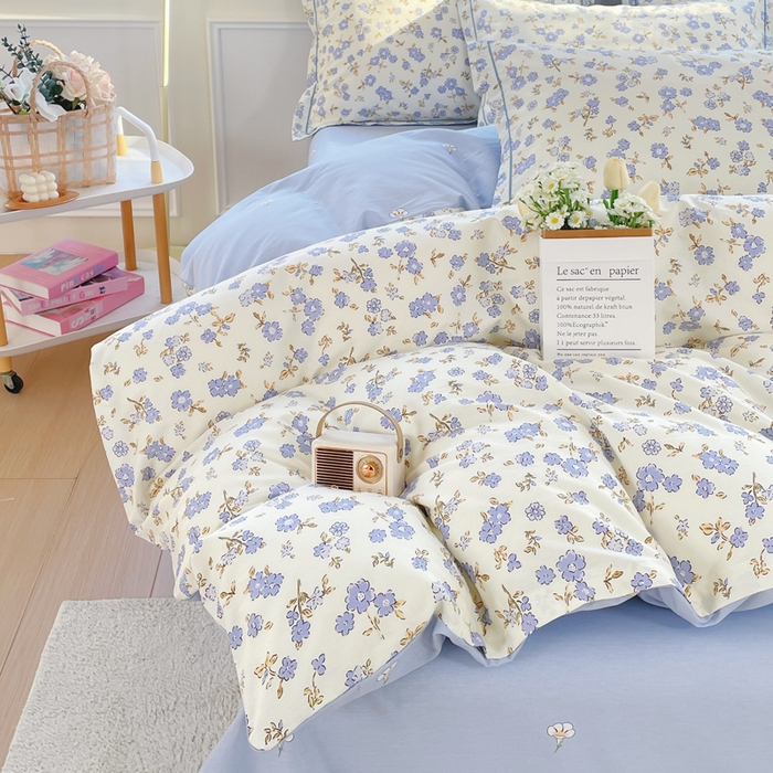 91家纺网 家纺一手货源 找家纺 铭博家纺 新款直播爆款网红全棉四件套13070印花吊边一字绣纯棉被套工艺款 花辰绒影