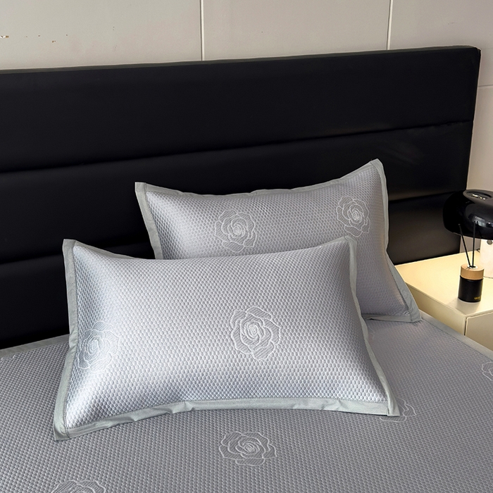 91家纺网 家纺一手货源 找家纺 欧邦 2025新款A类3D立体提花冰豆豆凉席 冰豆豆-高级灰