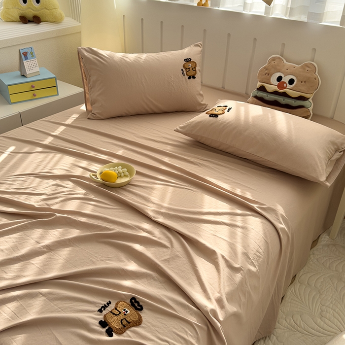 91家纺网 家纺一手货源 找家纺 曼谷家纺 2025新款软糯毛巾绣水洗棉床单床笠枕套纯色床单床笠枕套单品 吐司-奶茶