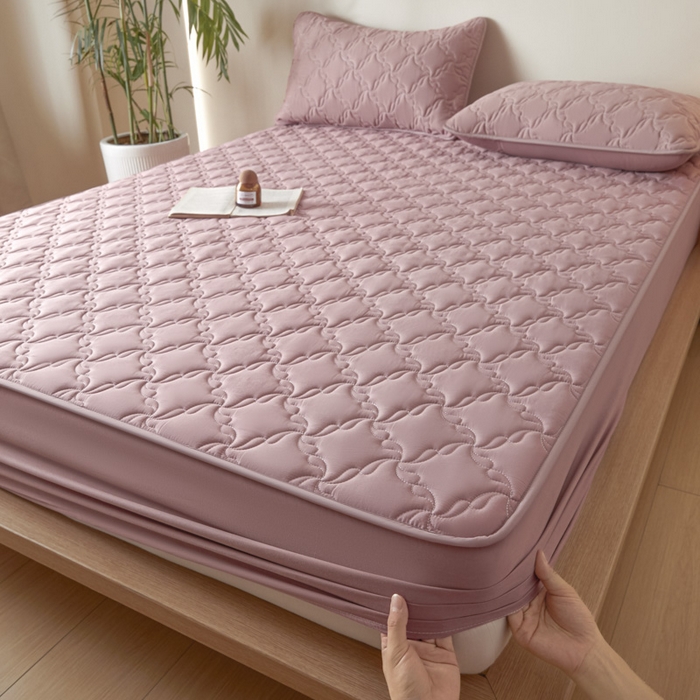 91家纺网 家纺一手货源 找家纺 雪云美2025新款全棉夹棉床笠13372斜纹A类纯棉床罩可定制尺寸-风车款 风车-幸福棕红