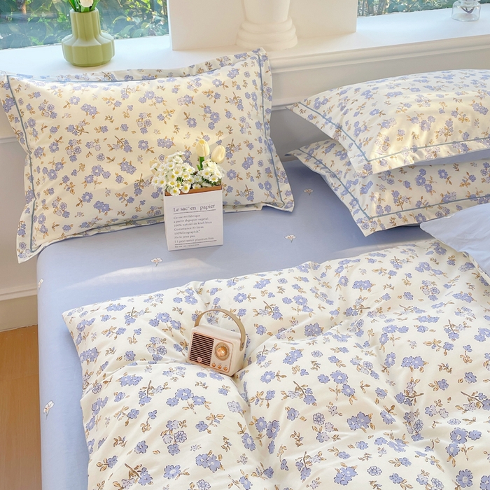 91家纺网 家纺一手货源 找家纺 铭博家纺 新款直播爆款网红全棉四件套13070印花吊边一字绣纯棉被套工艺款 花辰绒影