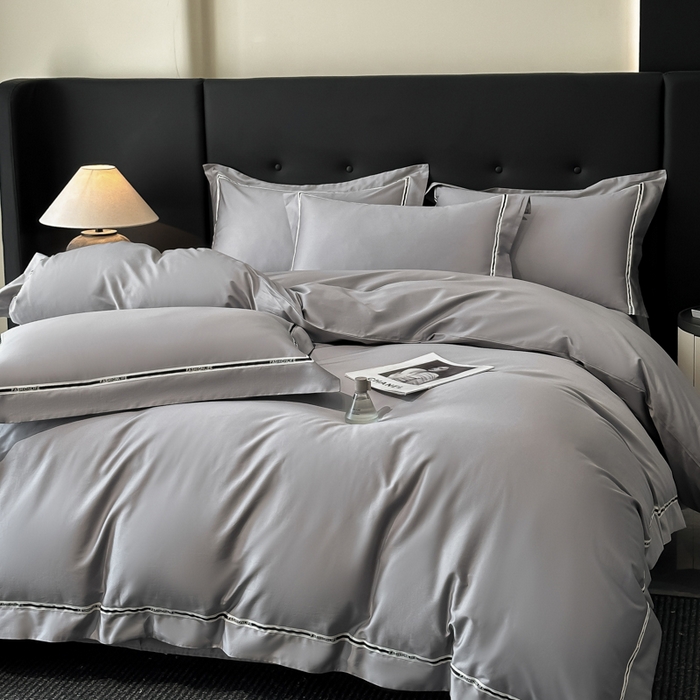 91家纺网 家纺一手货源 找家纺 魅都 2025新款100支长绒棉简约织带轻奢风四件套-罗伊 浅灰