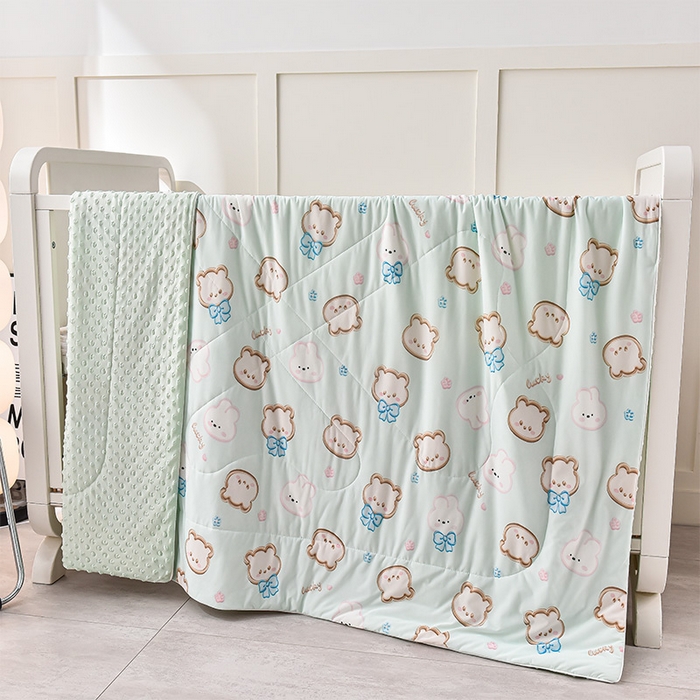 91家纺网 家纺一手货源 找家纺 嗨生活_2025年爆款 A类冰豆豆凉感丝被 儿童夏被 幼儿园被 直播 团购首选_1477 领结小熊