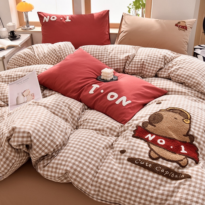 91家纺网 家纺一手货源 找家纺 炫拼家纺 2025新款卡通多巴胺A类全棉40支水洗棉毛巾绣四件套 no1