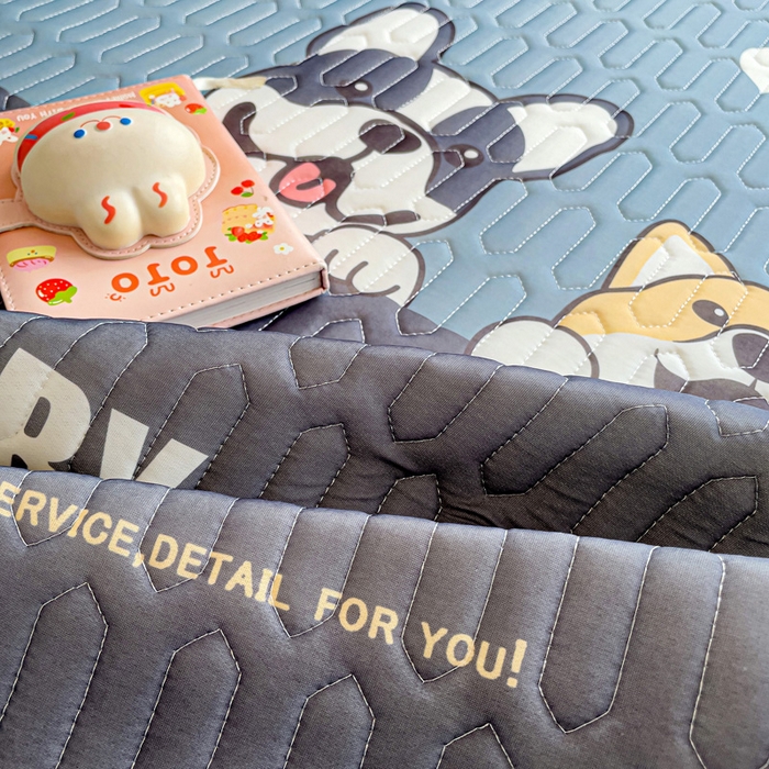 91家纺网 家纺一手货源 找家纺 富馨莱 2025新款A类凉感丝空气纤维凉席学生款 柯基