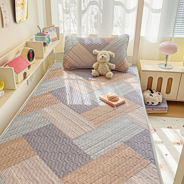 91家纺网 家纺一手货源 找家纺 富馨莱 2025新款A类凉感丝空气纤维凉席学生款 小确幸