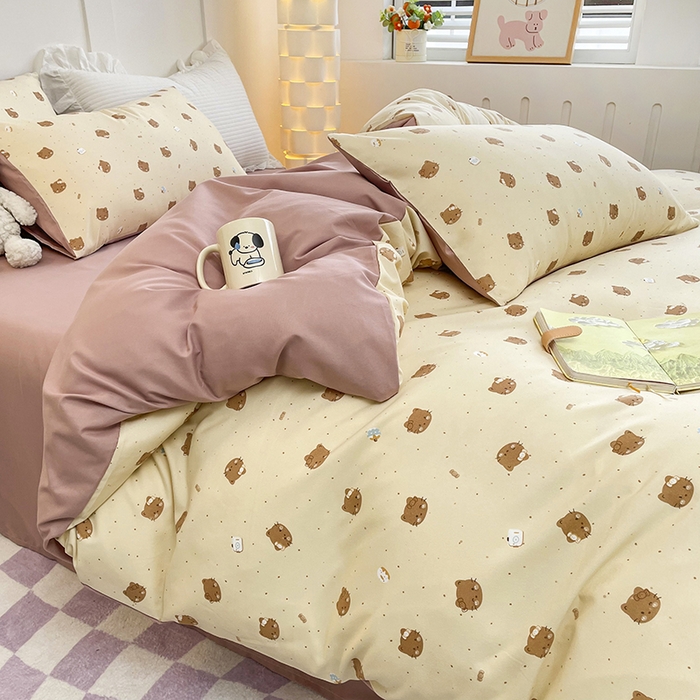 91家纺网 家纺一手货源 找家纺 汣沐生活 2025新款针织棉印花款四件套 曲奇小猫